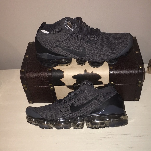 charcoal vapormax